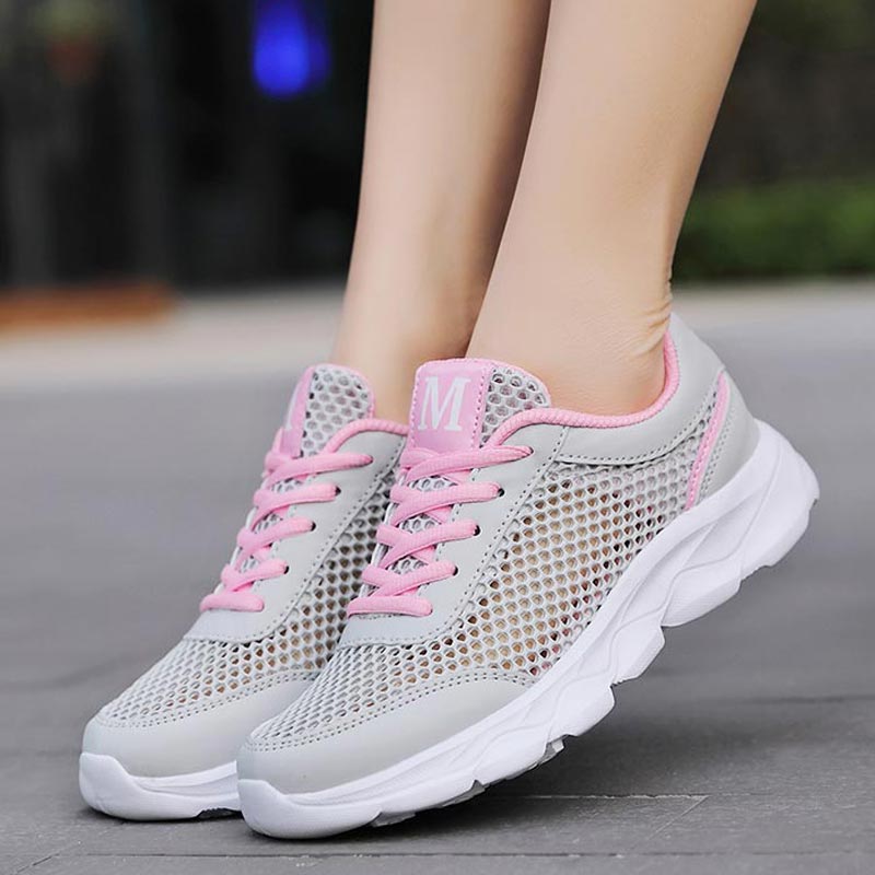 Summer Breathable Sneakers Wom - Luxury Lifestyle Hospitality recension och pris