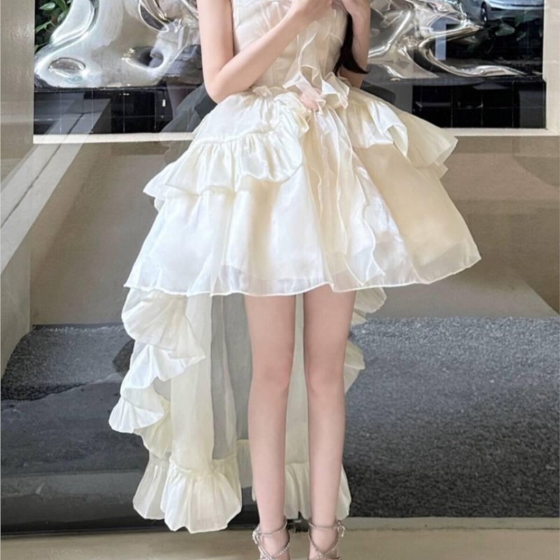 The new birthday coming-of-age - Luxury Lifestyle Dress recension och pris