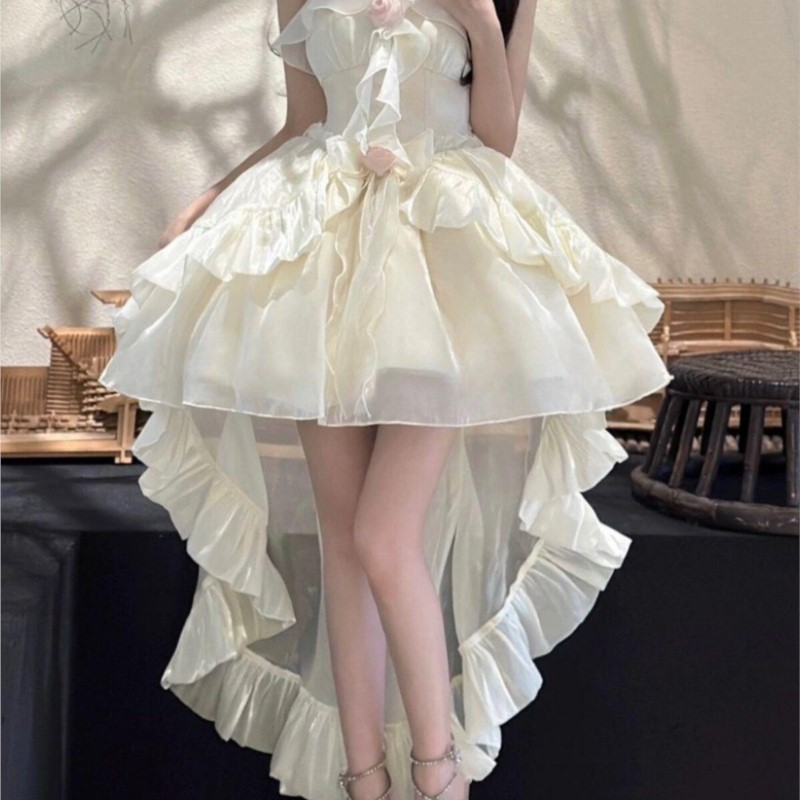 The new birthday coming-of-age - Luxury Lifestyle Dress recension och pris