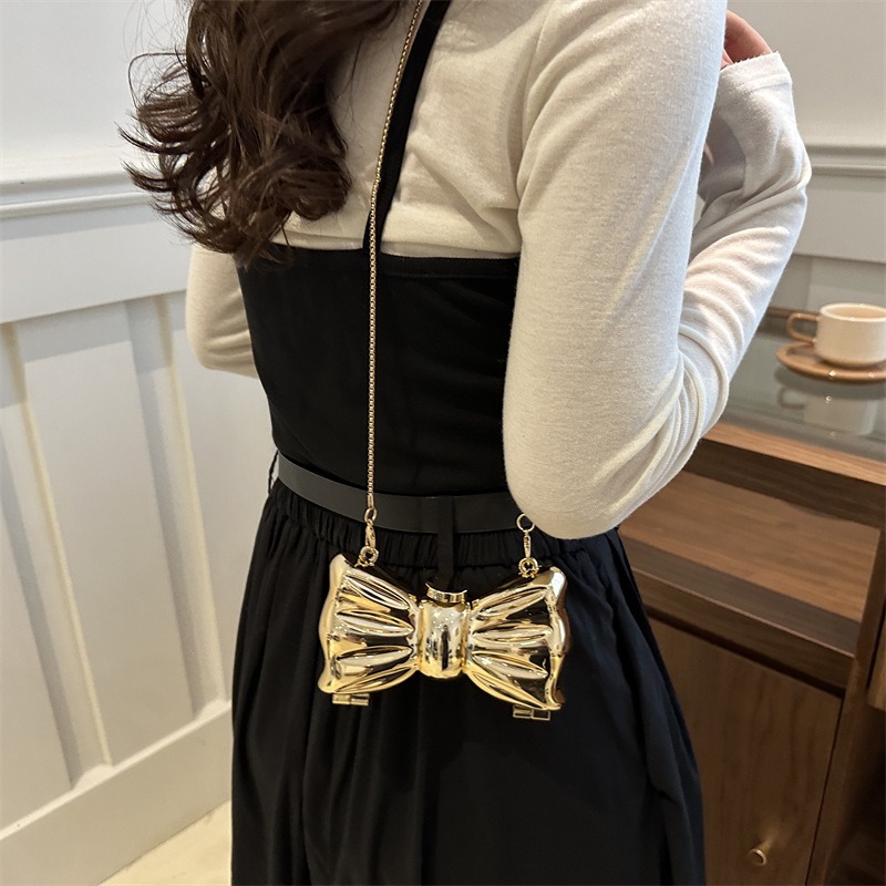 Luxury Fashion Metal Mini Hand - Luxury Lifestyle recension och pris